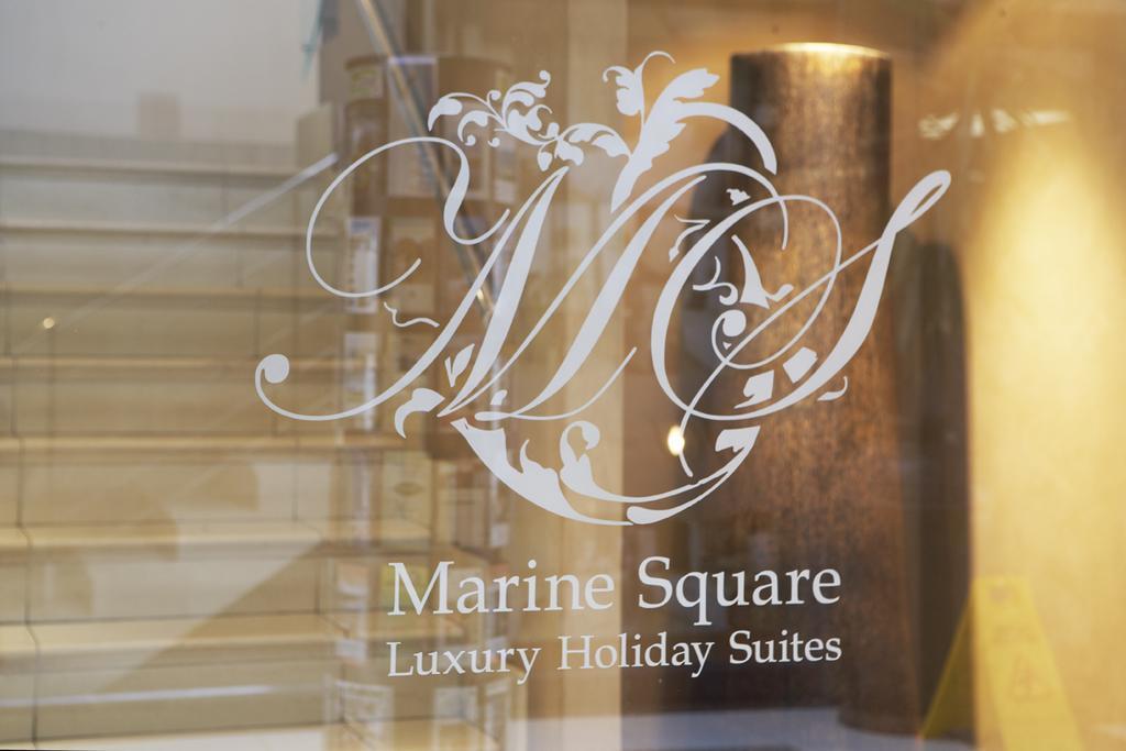 Marine Square Luxury Suites Hermanus Exterior foto